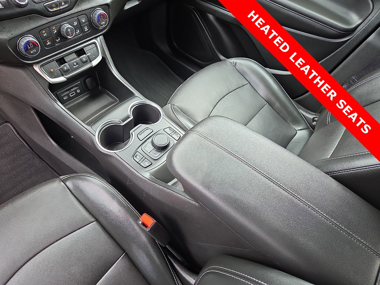 Used 2022 GMC Terrain SLT w/ Tech Package image 25