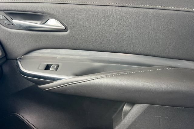 Used 2024 Cadillac XT4 Premium Luxury AWD/4WD image 22