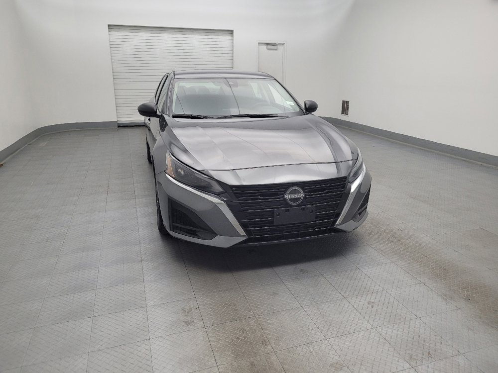 Used 2024 Nissan Altima 2.5 SV image 14