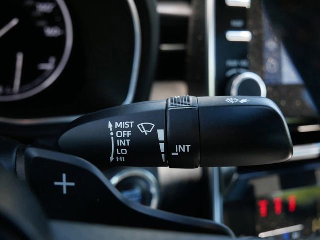 Used 2022 Toyota Avalon Touring FWD image 20