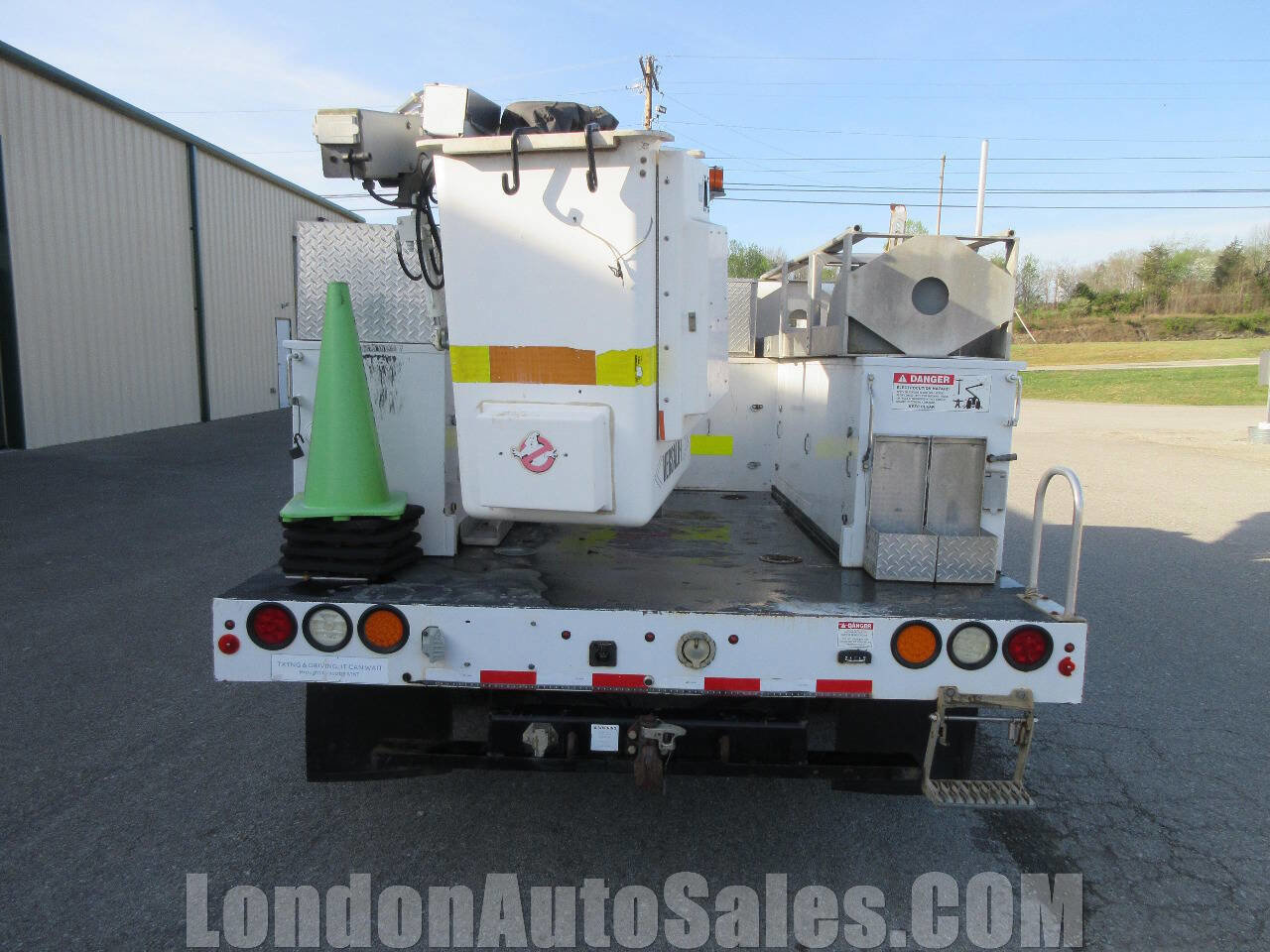 Used 2015 Ford F450 XL w/ Snow Plow Prep Package RWD image 5