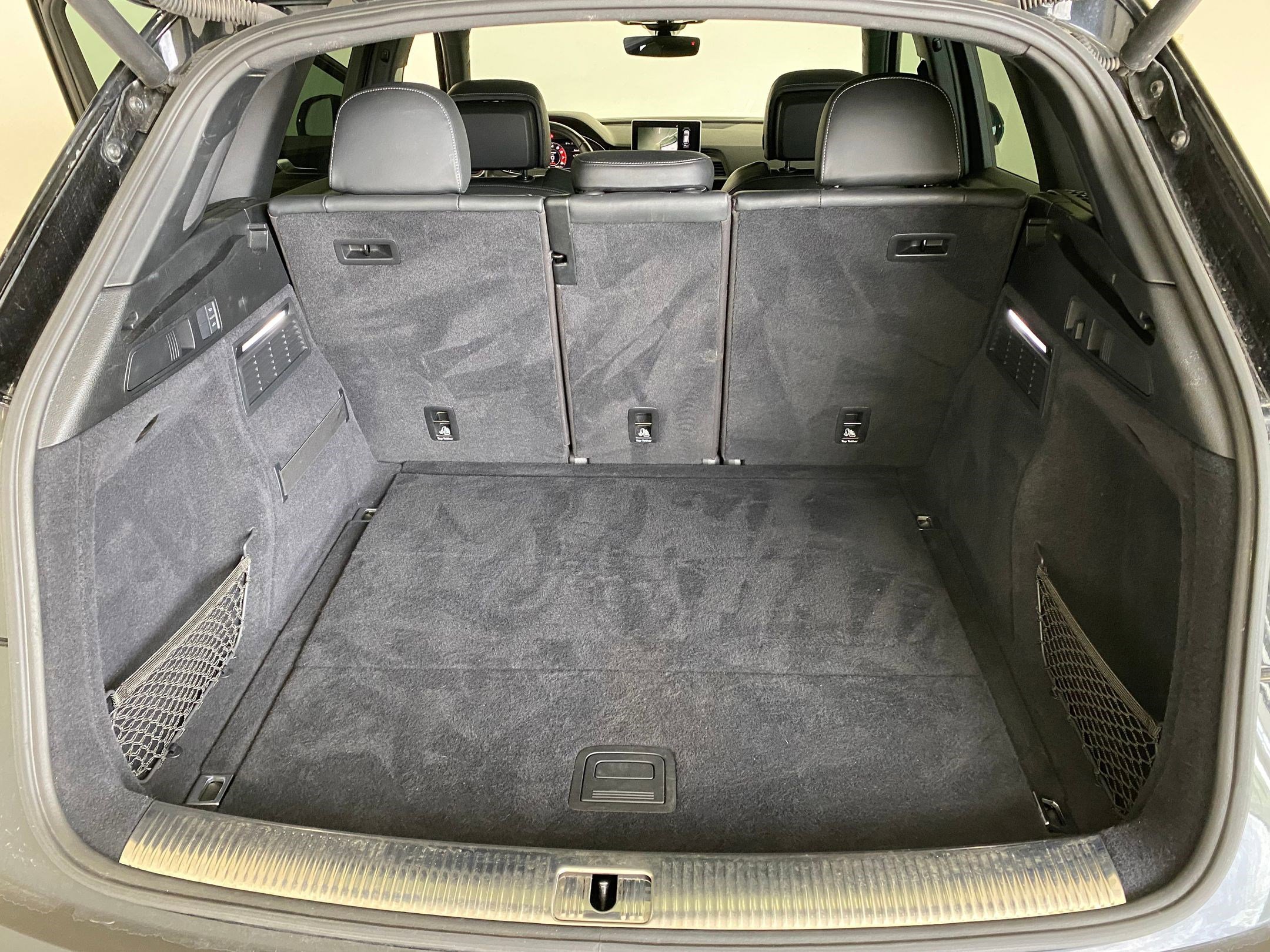 Used 2020 Audi SQ5 Premium Plus image 31