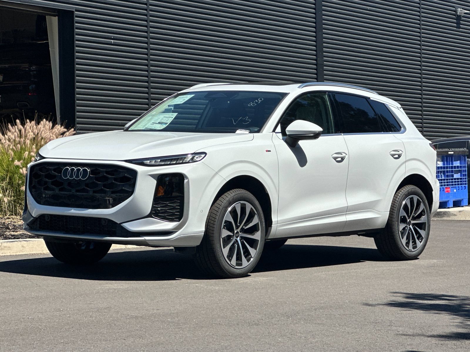 New 2026 Audi Q3 quattro 2.0T