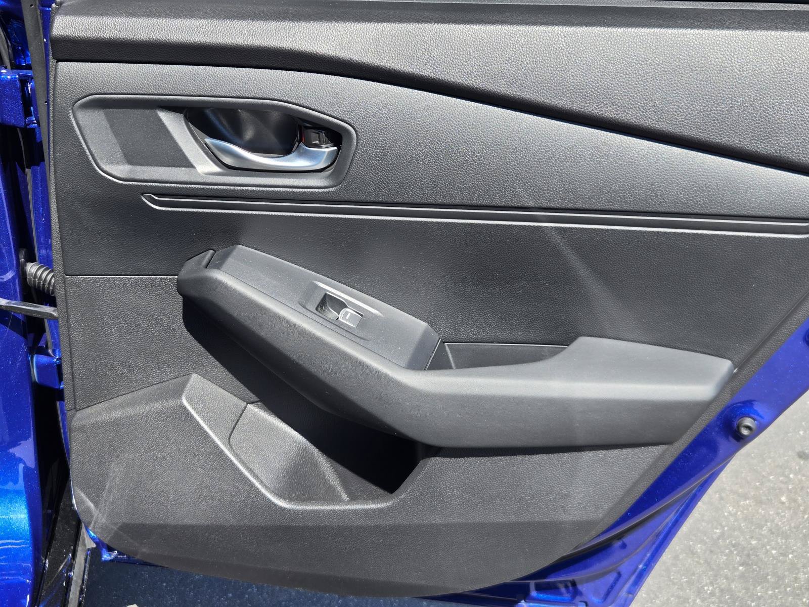 Used 2025 Honda Accord Sport image 29
