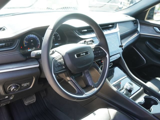 Certified 2026 Jeep Grand Cherokee L Limited AWD/4WD image 19