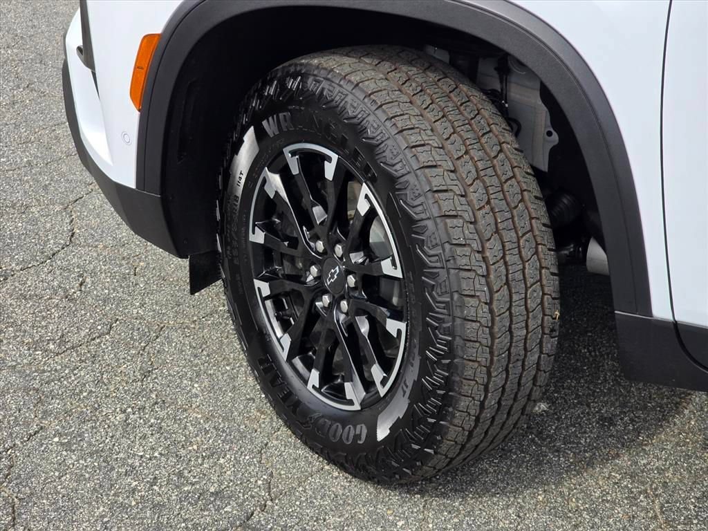 New 2026 Chevrolet Traverse Z71 w/ Enhanced Driving Package AWD/4WD image 22