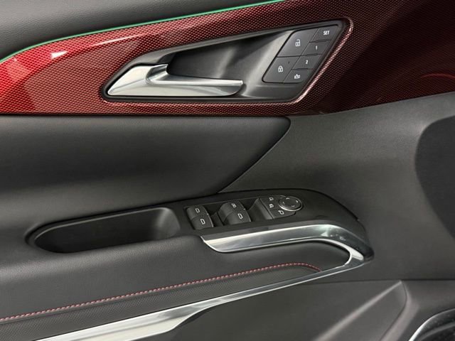 Used 2024 Chevrolet Traverse RS image 14