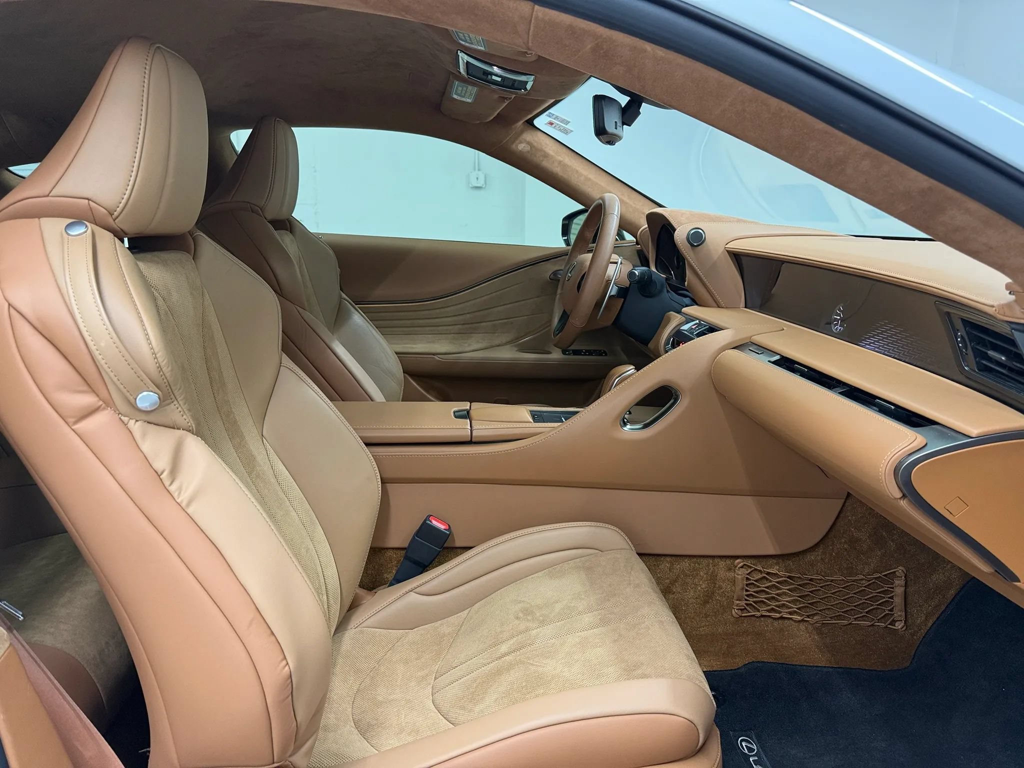 Used 2023 Lexus LC 500h w/ Dynamic Handling Package RWD image 57