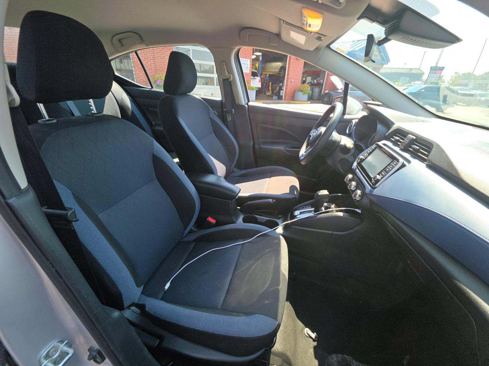Used 2024 Nissan Versa SV FWD image 11