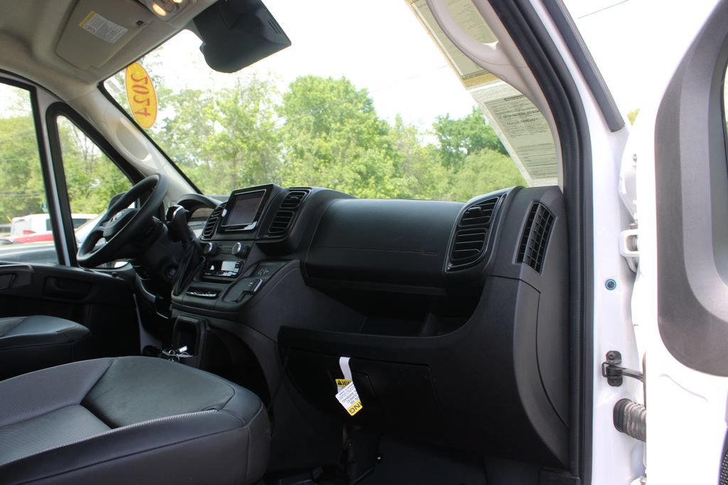 Used 2024 RAM ProMaster 2500 w/ Convenience Group FWD image 22