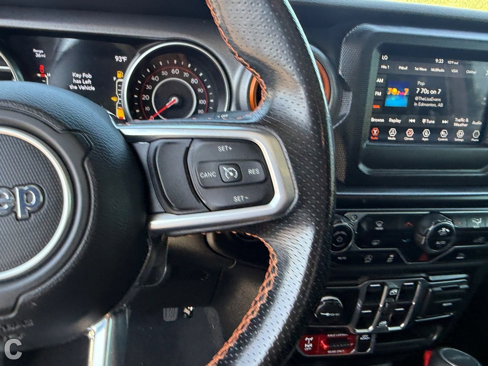 Used 2021 Jeep Gladiator Mojave AWD/4WD image 31
