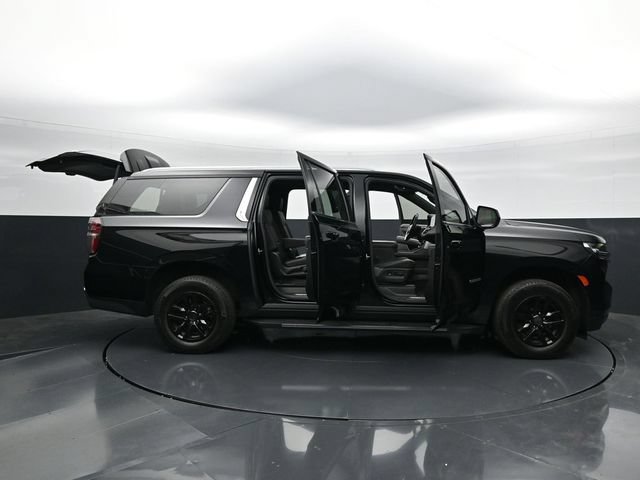 Used 2021 Chevrolet Suburban LT AWD/4WD image 58