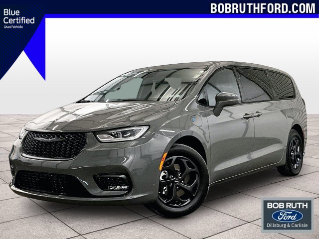 Used 2022 Chrysler Pacifica Touring-L w/ S Appearance Package