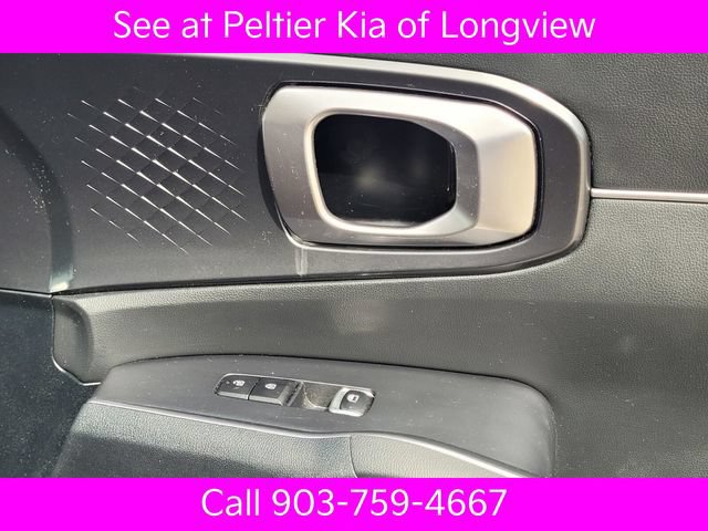 Certified 2025 Kia Sorento S FWD image 12
