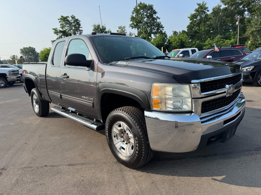 Used 2010 Chevrolet Silverado 2500 LT AWD/4WD image 7