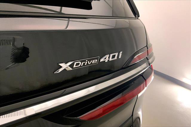 Certified 2024 BMW X7 xDrive40i w/ M Sport Package image 30