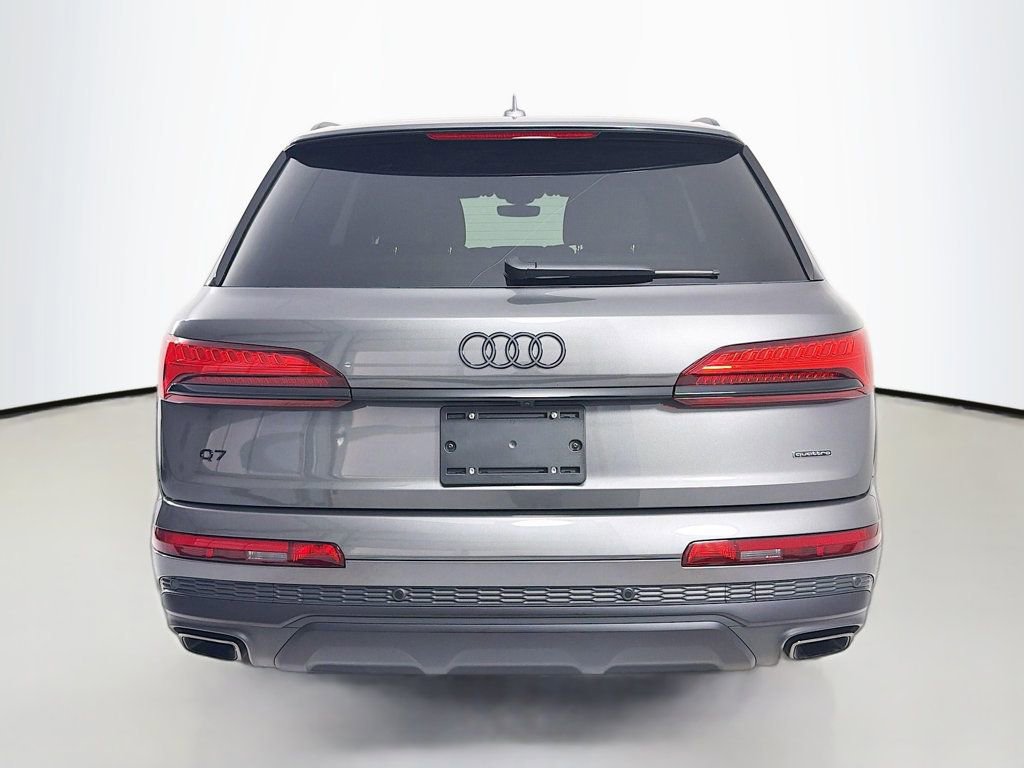 Used 2025 Audi Q7 2.0T Premium w/ Convenience Plus Package AWD/4WD image 6