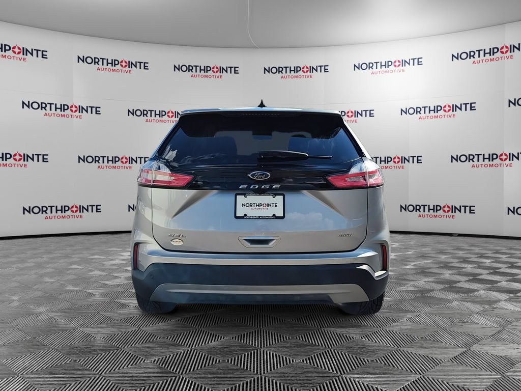 Used 2024 Ford Edge SEL AWD/4WD image 5
