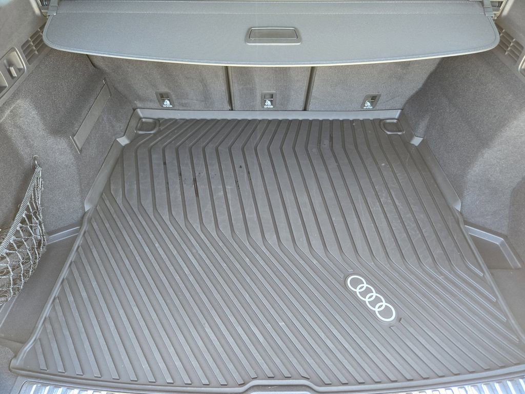 Certified 2025 Audi Q5 Premium Plus image 42