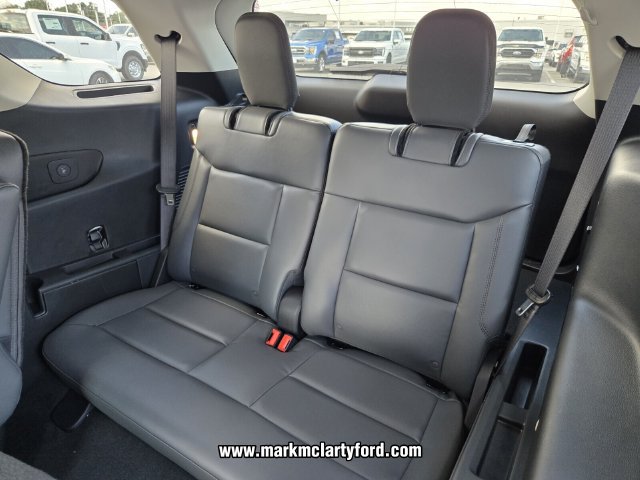 New 2026 Ford Explorer Active w/ Active Comfort Package AWD/4WD image 9