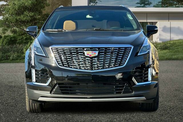 New 2025 Cadillac XT5 Premium Luxury w/ LPO, Floor Liner Package image 9