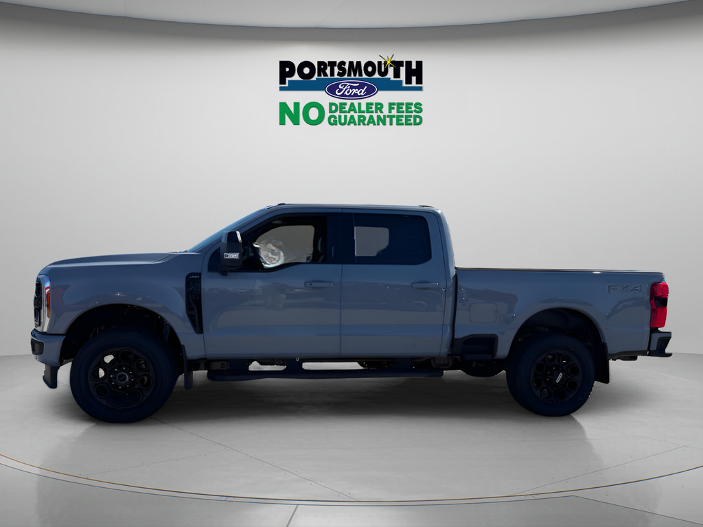 New 2026 Ford F350 Lariat w/ Black Appearance Package AWD/4WD image 2