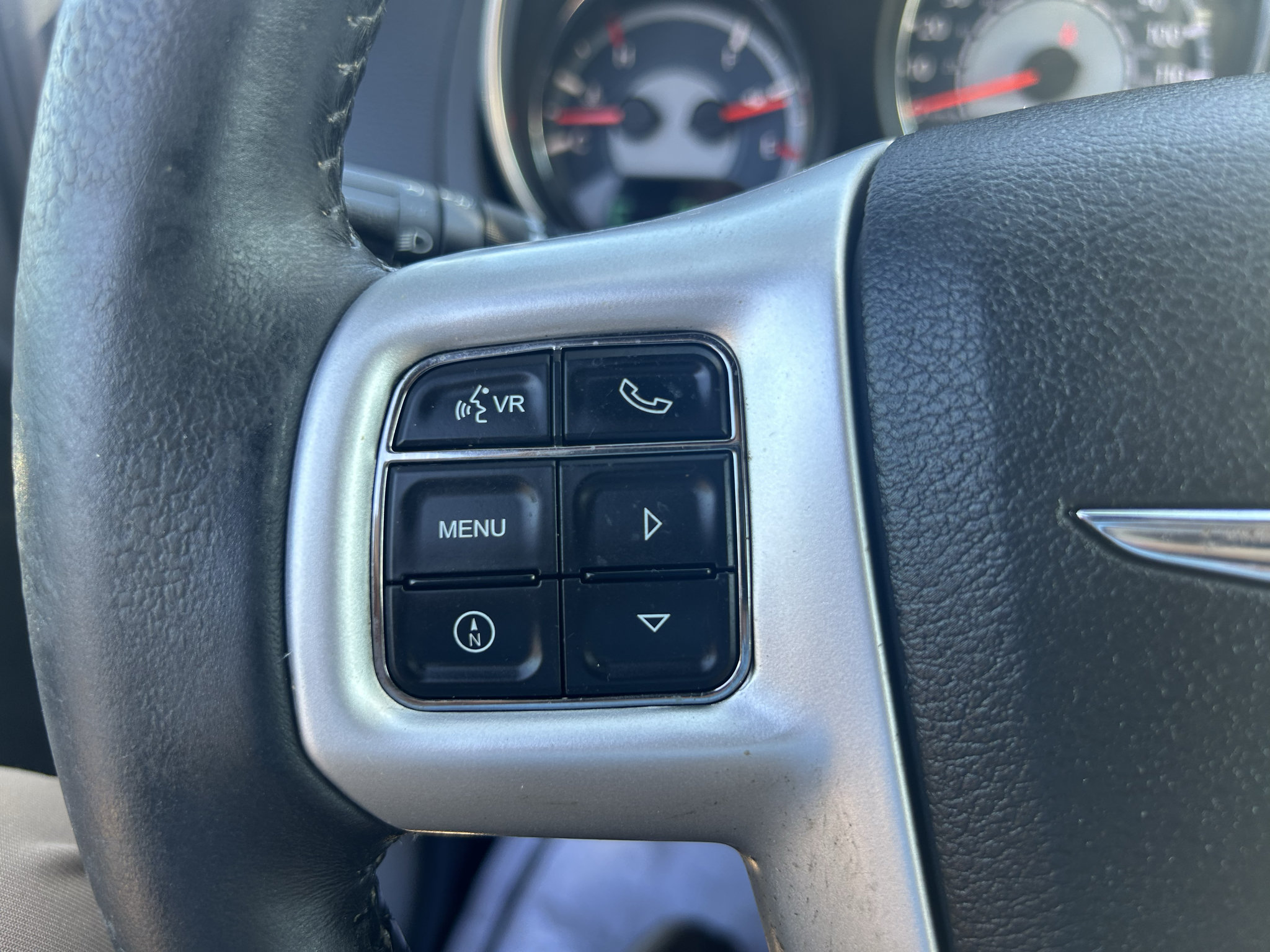 Used 2014 Chrysler 200 Touring w/ Cold Weather Group FWD image 19