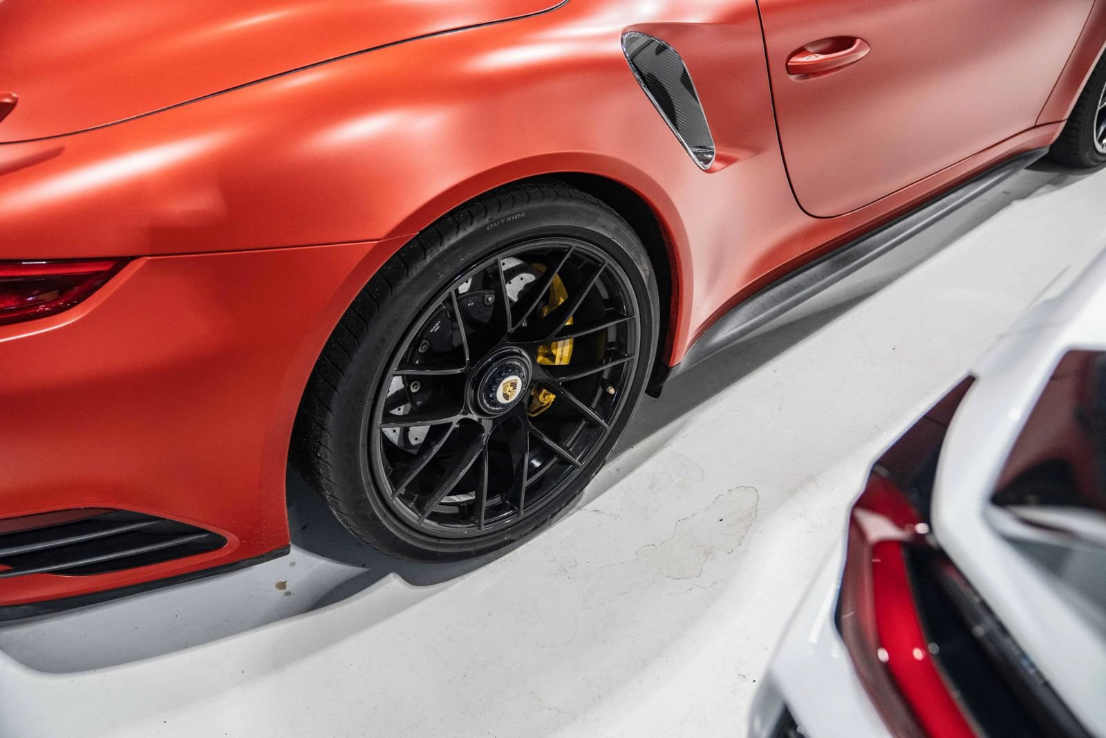 Used 2017 Porsche 911 Turbo S AWD/4WD image 10