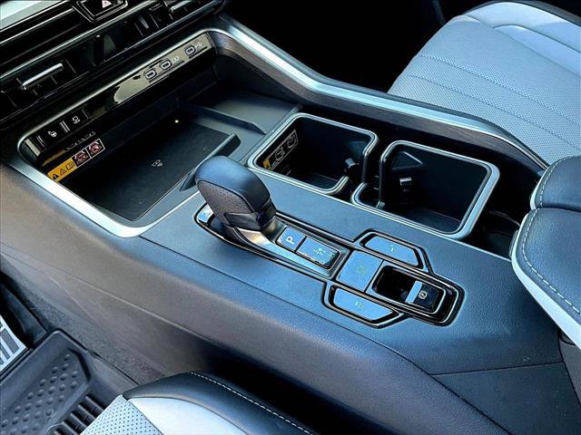 Used 2025 Lexus TX 500h AWD image 15