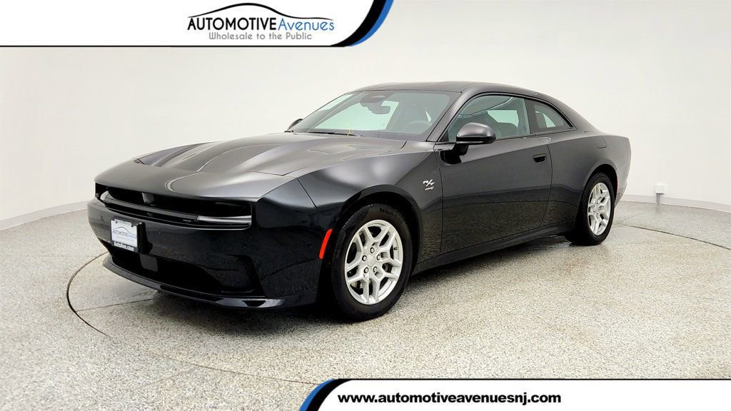 Used 2025 Dodge Charger R/T w/ Quick Order Package 25M R/T image 1
