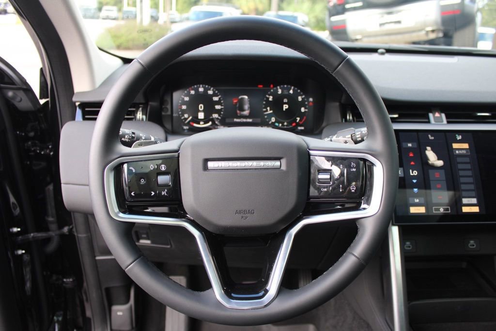 Certified 2025 Land Rover Discovery Sport S image 16