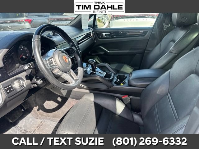 Used 2020 Porsche Cayenne AWD/4WD image 9