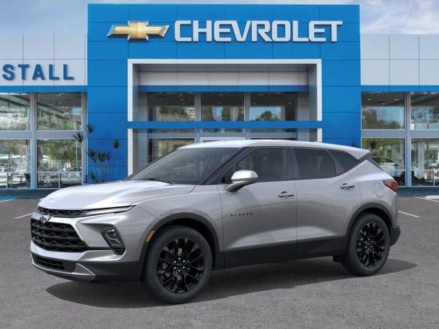 New 2026 Chevrolet Blazer LT w/ LPO, Black Sport Package FWD image 2