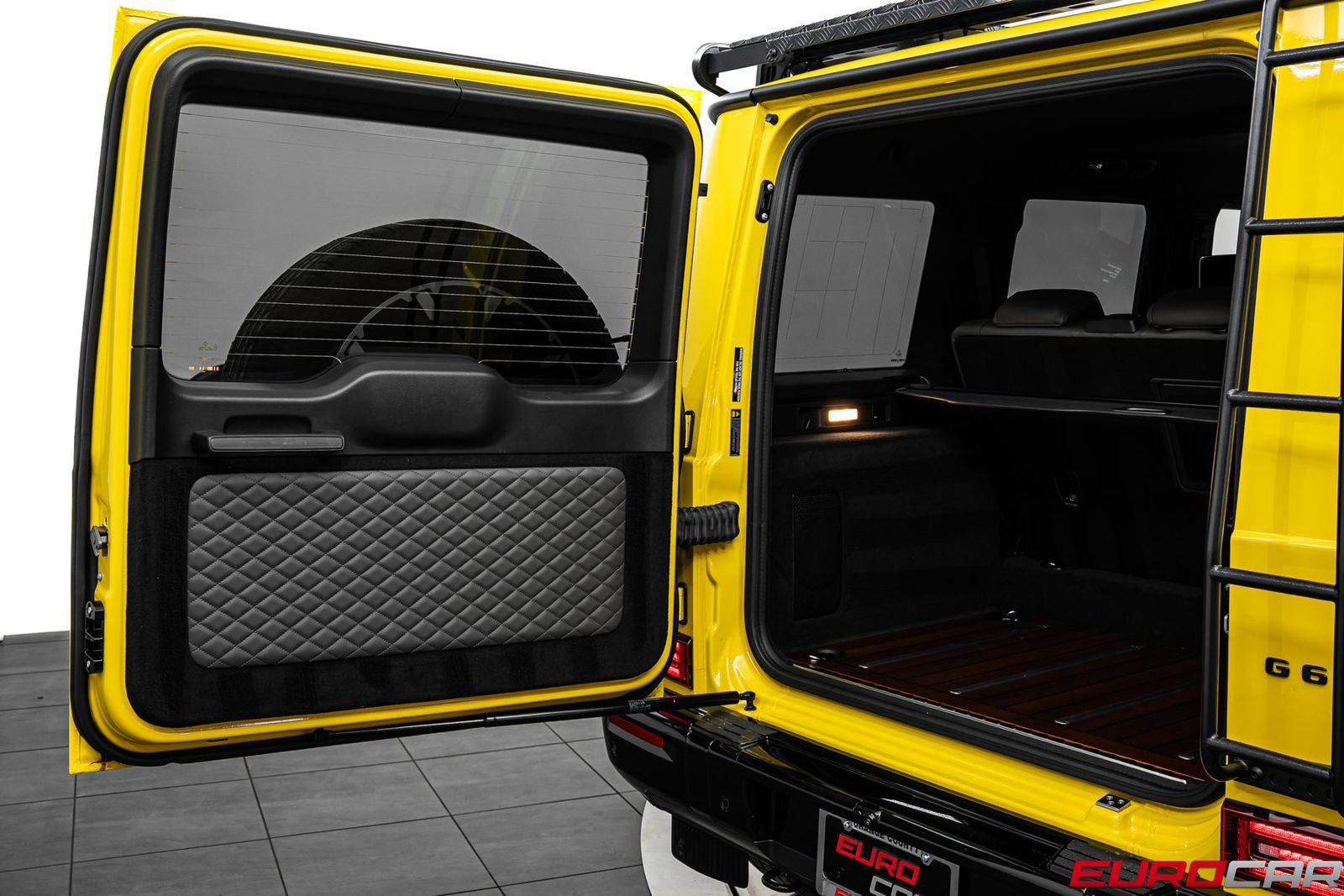 Used 2025 Mercedes-Benz G 63 AMG 4MATIC image 18
