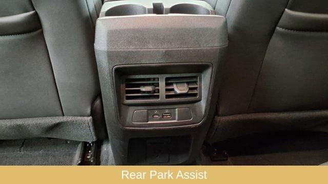 Used 2024 Chevrolet Colorado LT w/ LT Convenience Package III image 23