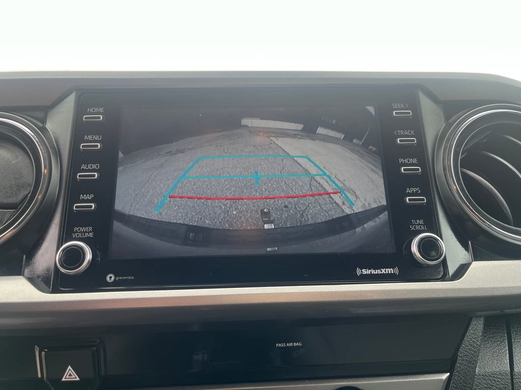 Used 2020 Toyota Tacoma SR5 AWD/4WD image 33