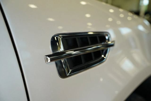 Used 2013 Cadillac Escalade Platinum AWD/4WD image 10