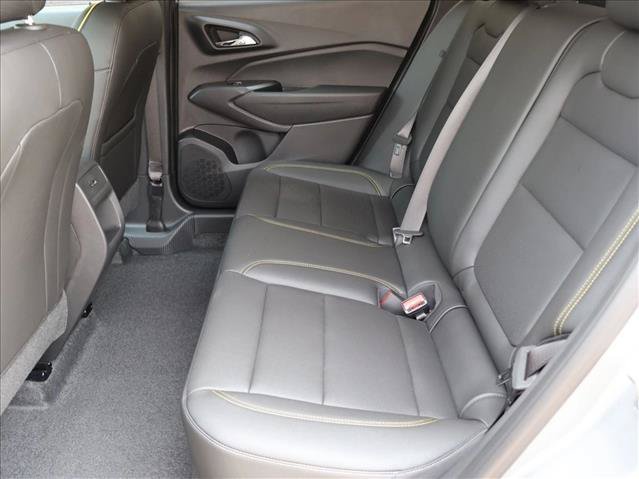 New 2026 Chevrolet Trax ACTIV w/ Sunroof Package FWD image 15
