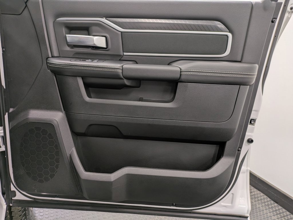 Used 2025 RAM 2500 Big Horn image 27