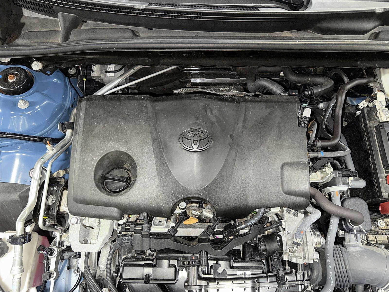 Used 2023 Toyota Camry XSE FWD image 12