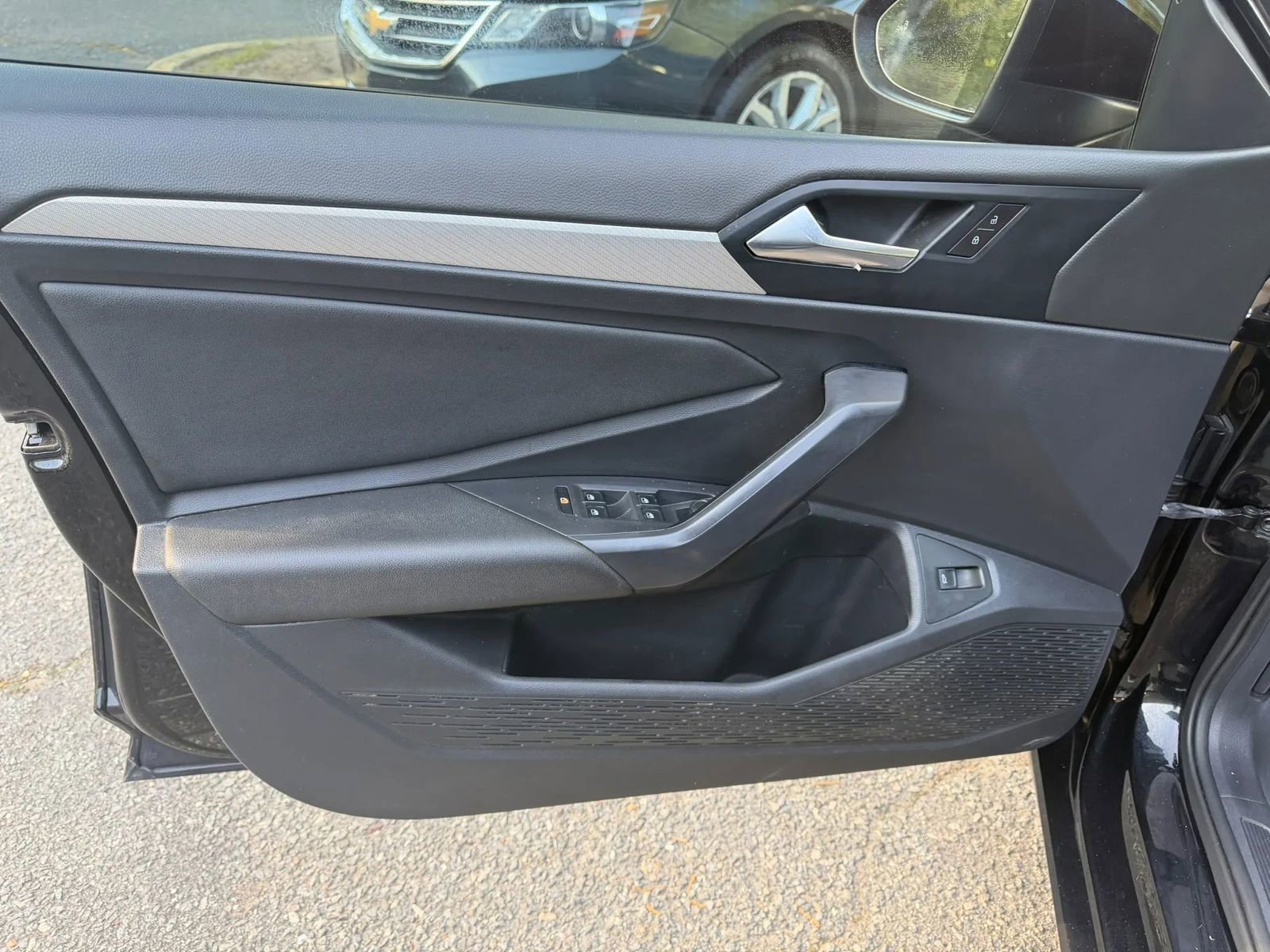 Used 2019 Volkswagen Jetta SE FWD image 10