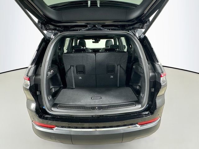 New 2025 Jeep Grand Cherokee L Limited w/ Luxury Tech Group II image 30