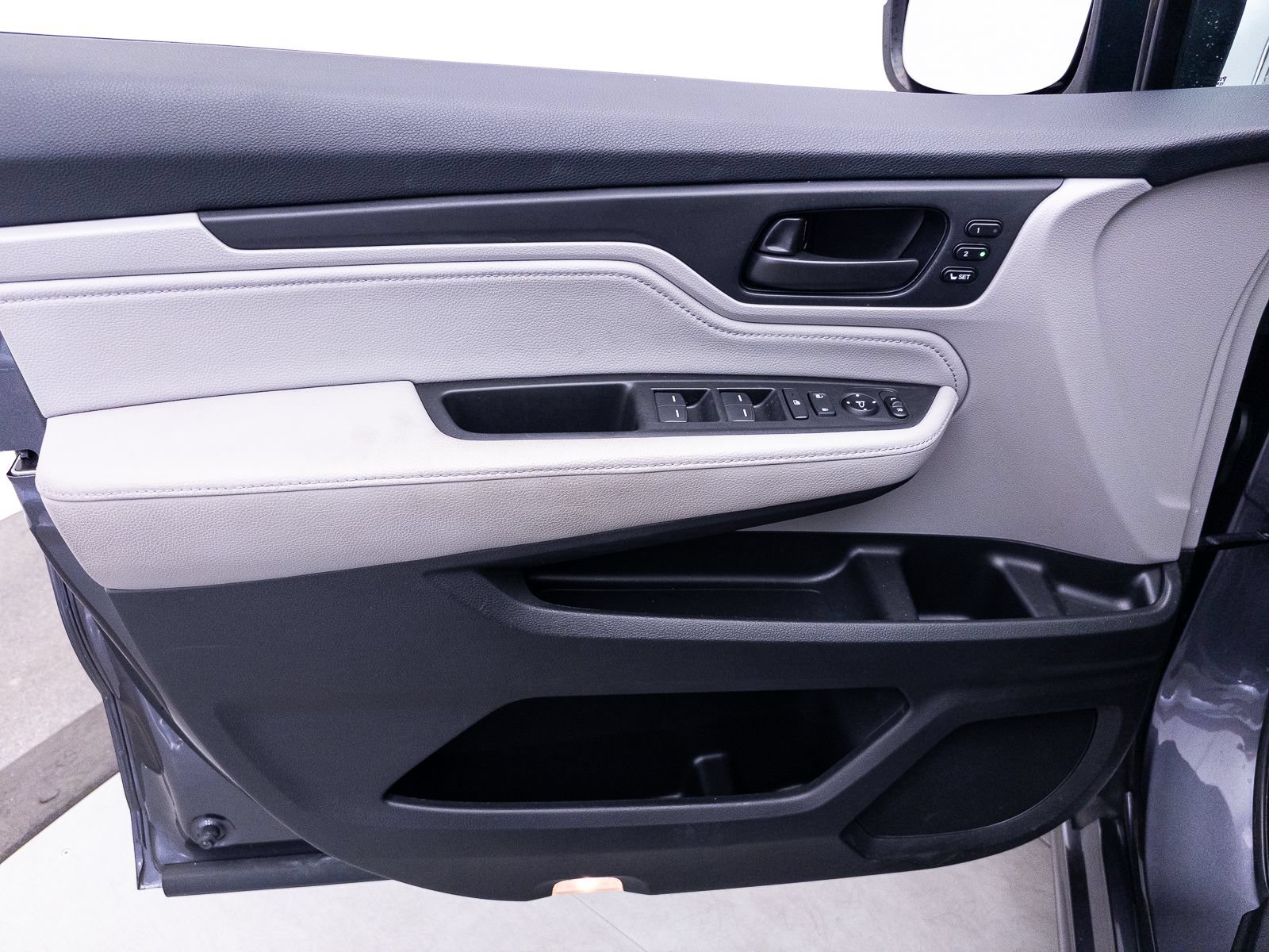 Used 2020 Honda Odyssey Touring image 21