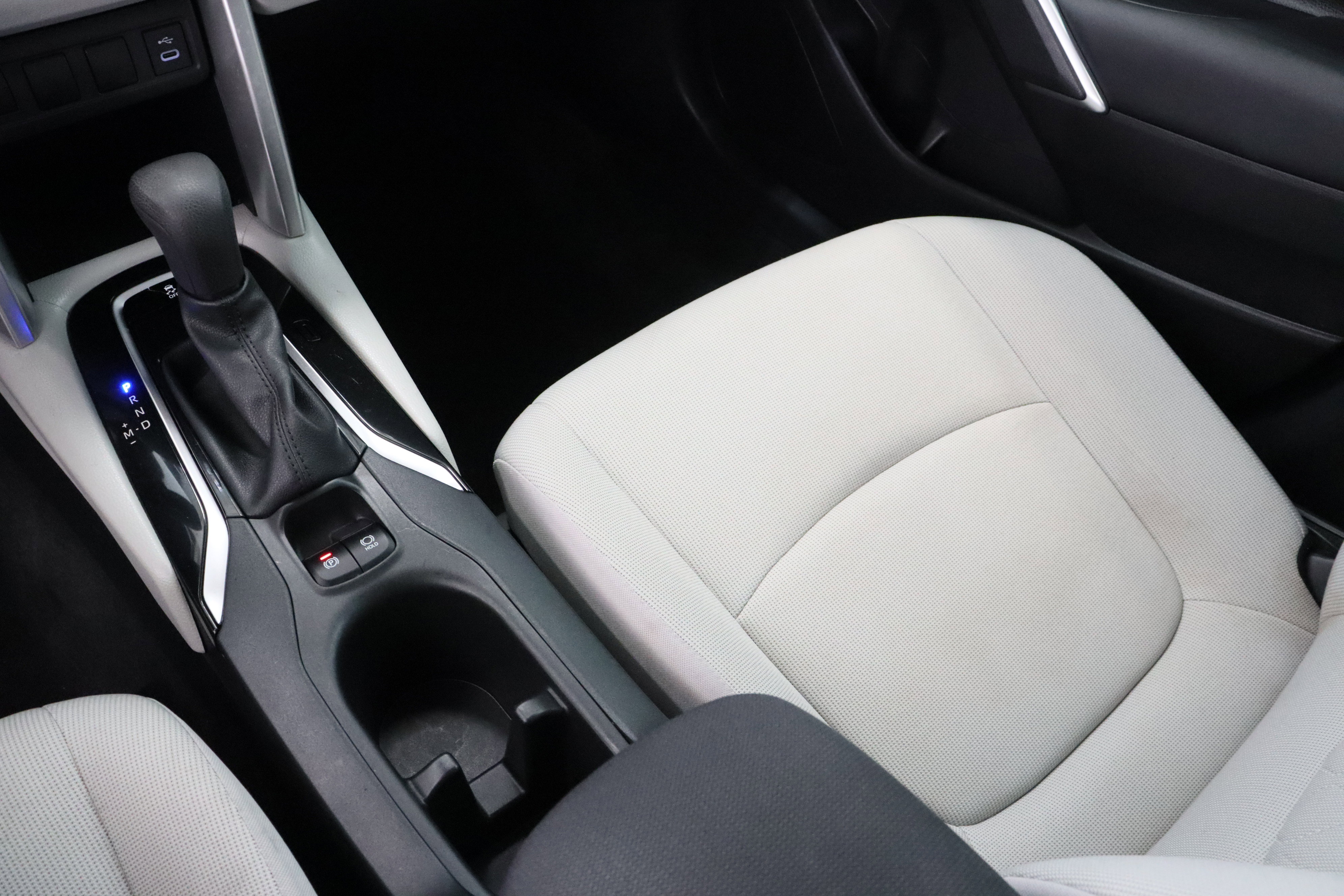 Certified 2023 Toyota Corolla Cross L image 16