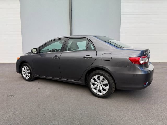 Used 2013 Toyota Corolla LE image 4
