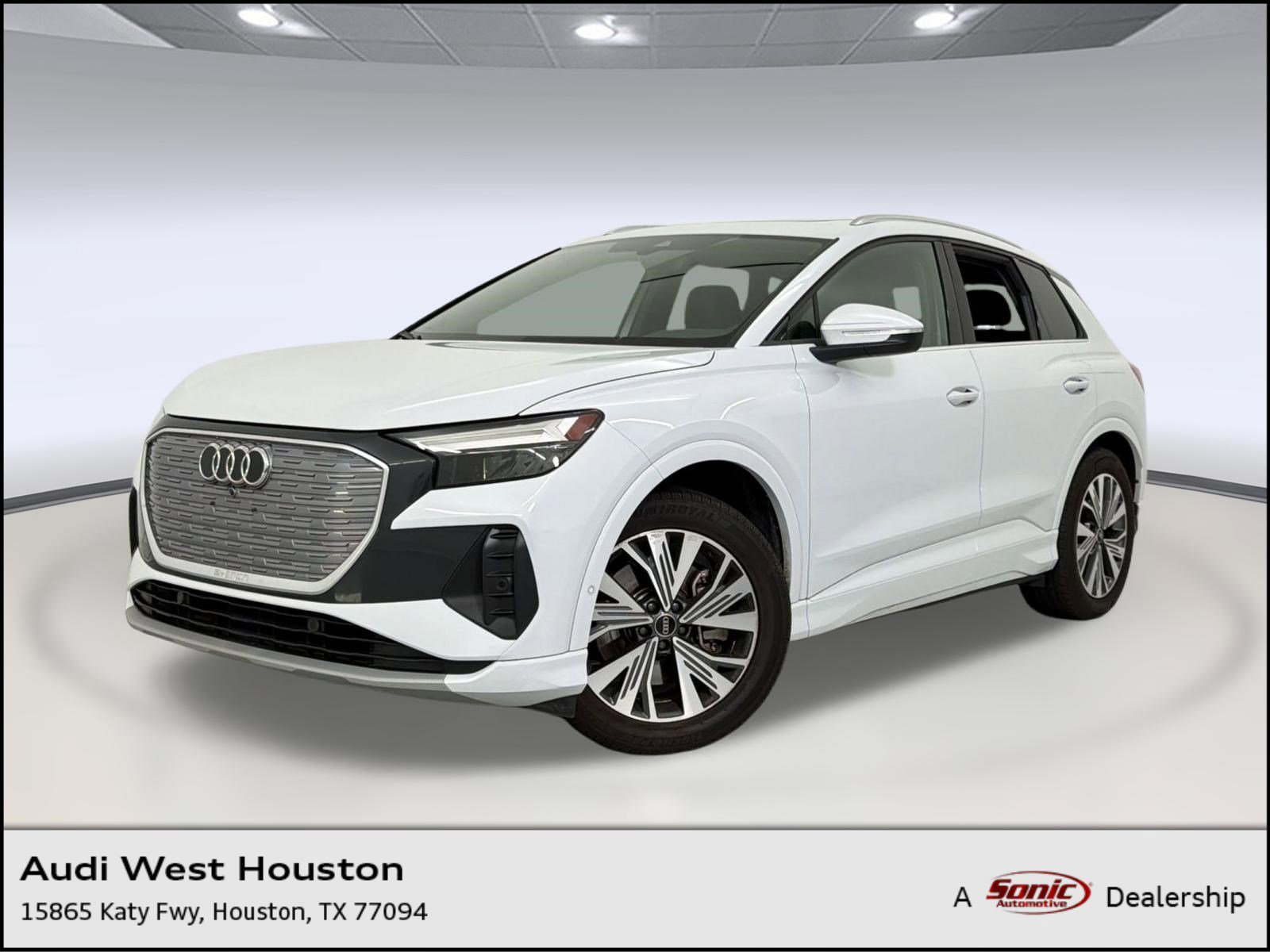 Used 2023 Audi Q4 e-tron Premium Plus w/ Premium Plus RWD image 1