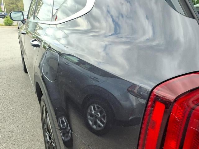 Used 2025 Kia Telluride S AWD/4WD image 18