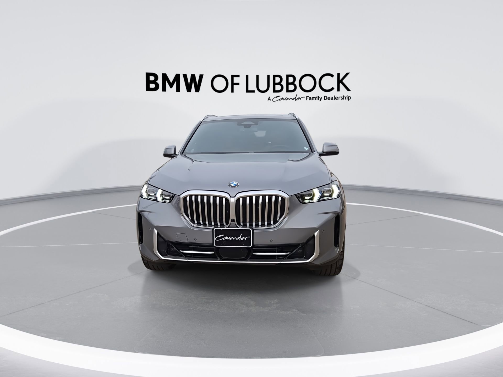 Certified 2024 BMW X5 xDrive40i w/ Premium Package AWD/4WD image 3