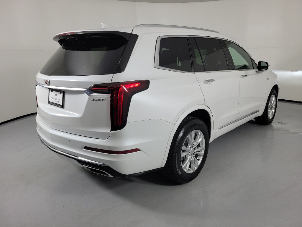 Used 2024 Cadillac XT6 Luxury FWD image 4