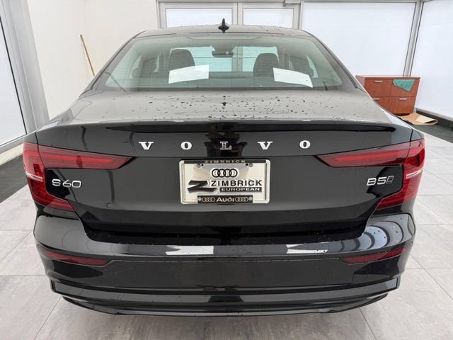 Used 2024 Volvo S60 B5 Ultimate w/ Climate Package AWD/4WD image 3